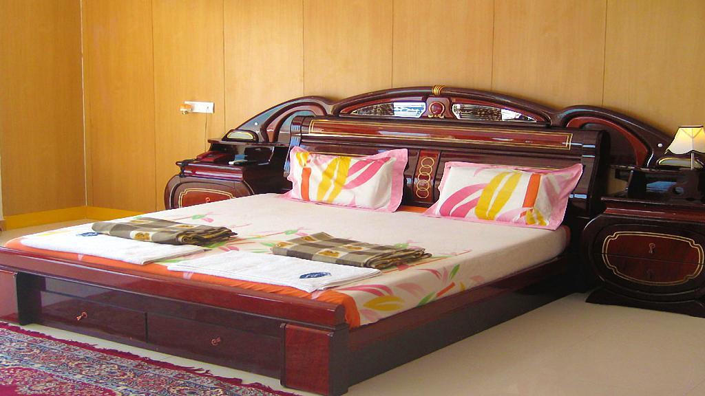 Hotel Sri Saravana Rameshwaram Exterior photo